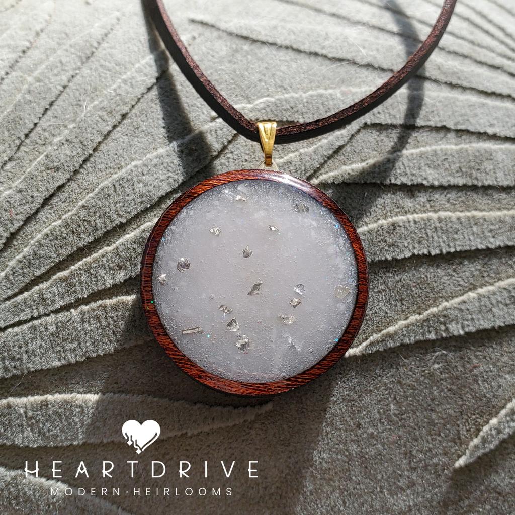 Breastmilk Living Memory Memento™ with Vegan Leatherette