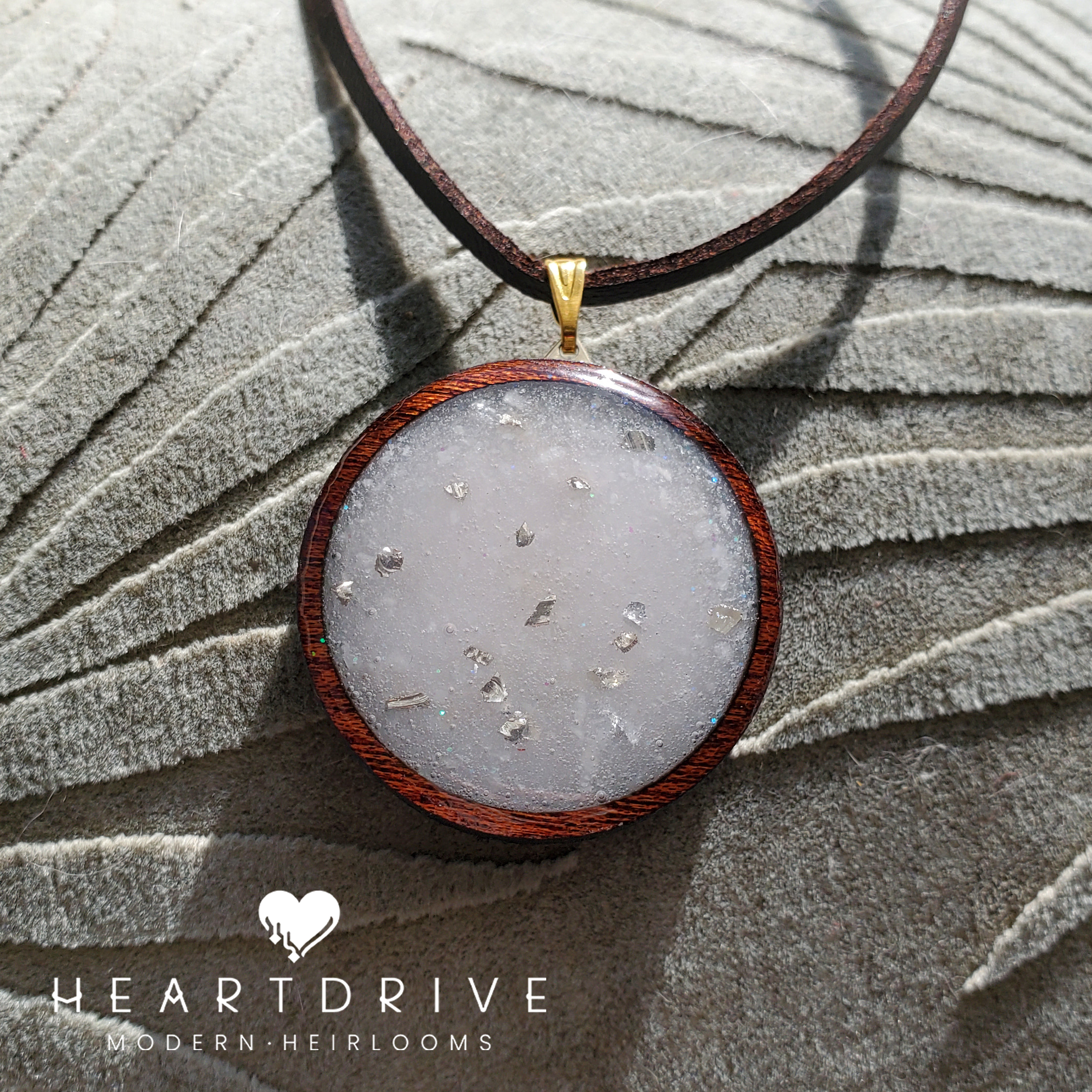 Breastmilk Living Memory Memento™ with Vegan Leatherette